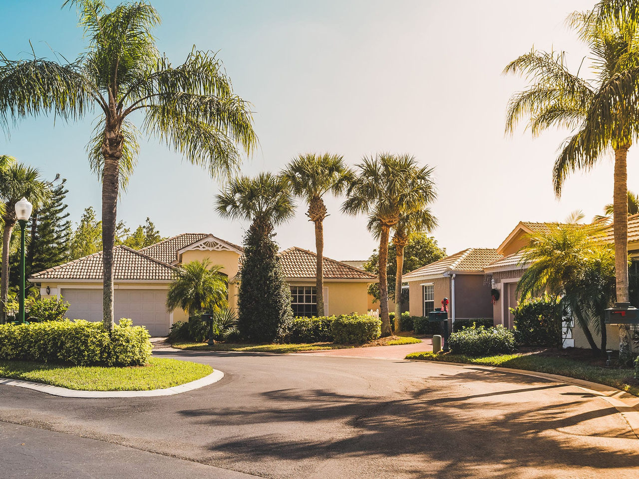 city-national-bank-industry-hoa-property-management-4x3